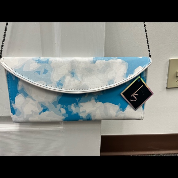 New Signed Kent Stetson Clutch with dust bag.